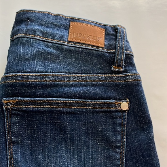 Judy Blue Bermuda Shorts High Rise Size S - Picture 13 of 16